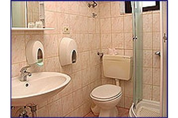 Chorwacja Privát Sobra, Zewnątrz